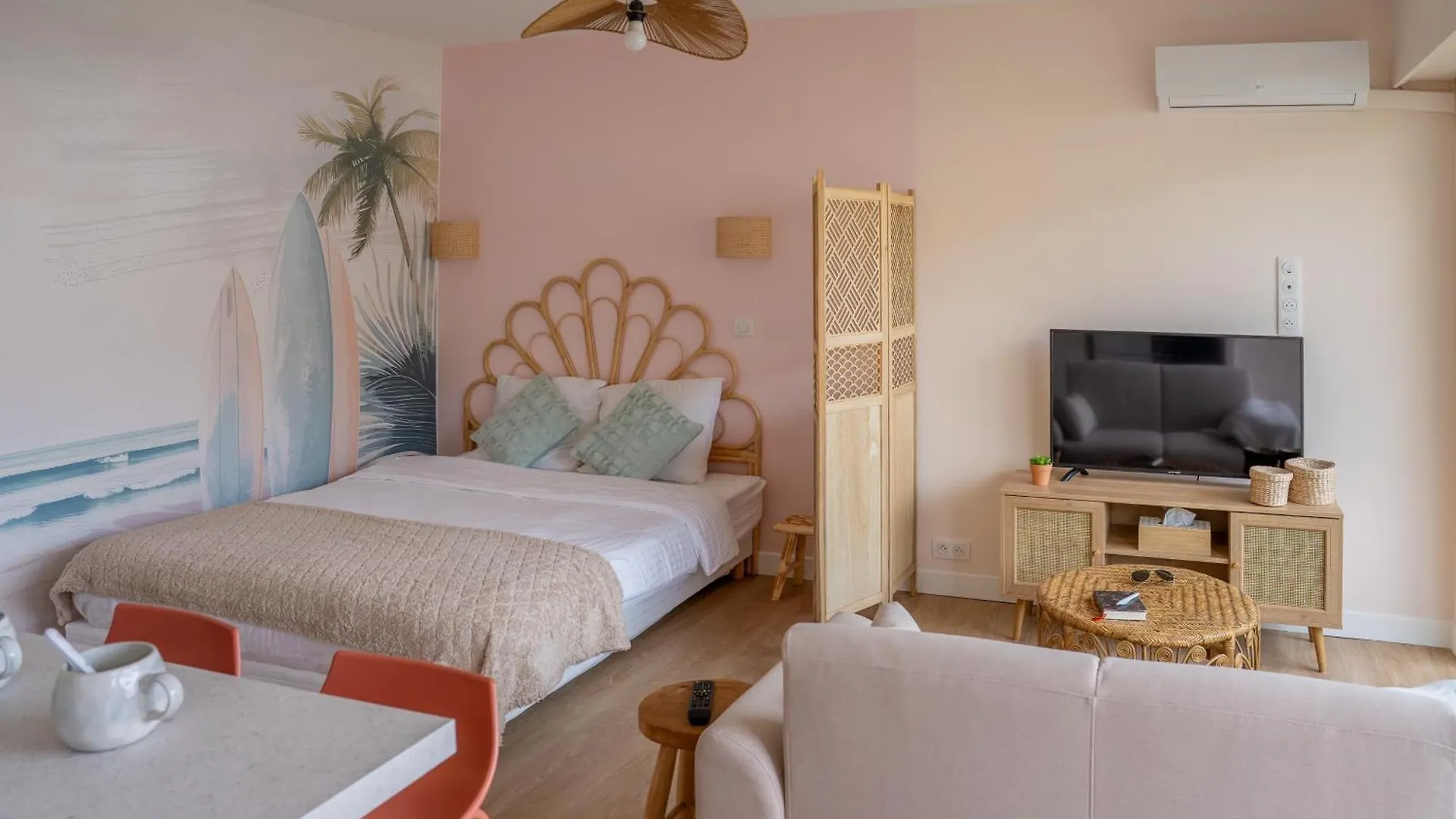 Apartment Escapade Parfaite En Centre-Ville - Piscine, Tennis, Parking - A 10 Min De La Croisette ! Le Cannet
